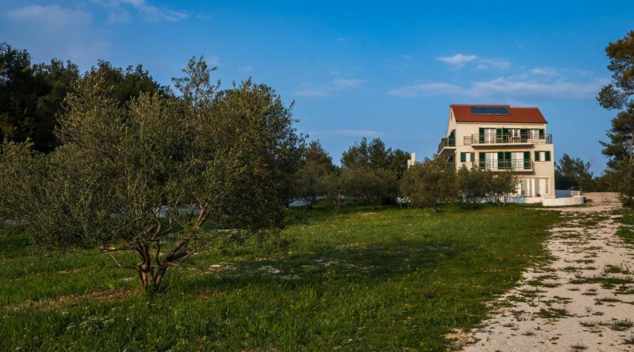 Bijaka Villas&Apartments Milna  Kültér fotó