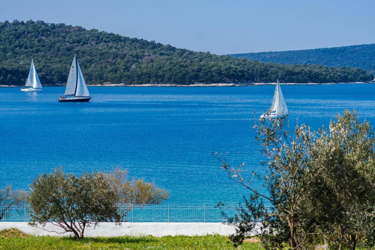 Bijaka Villas&Apartments Milna  Kültér fotó