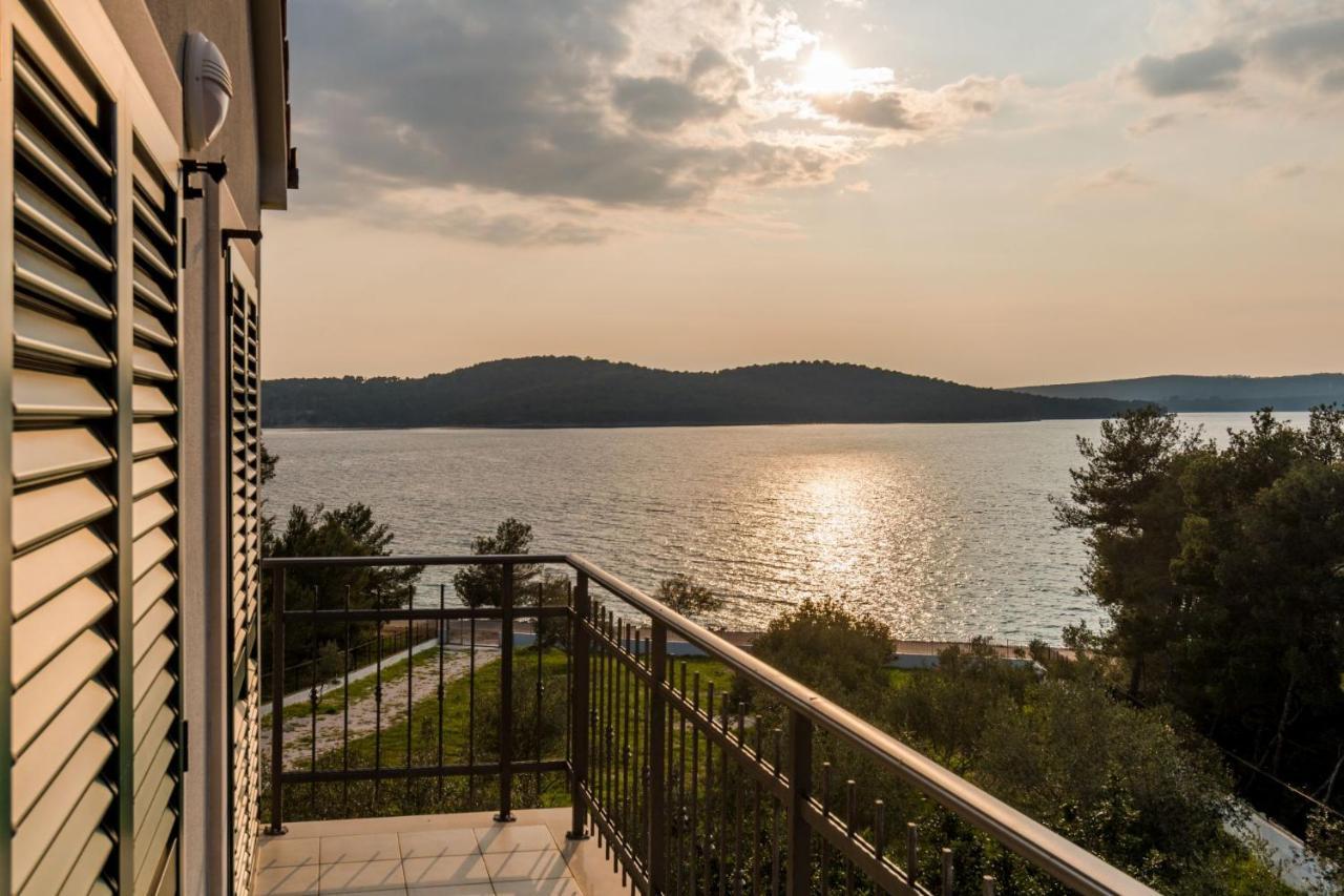 Bijaka Villas&Apartments Milna  Kültér fotó