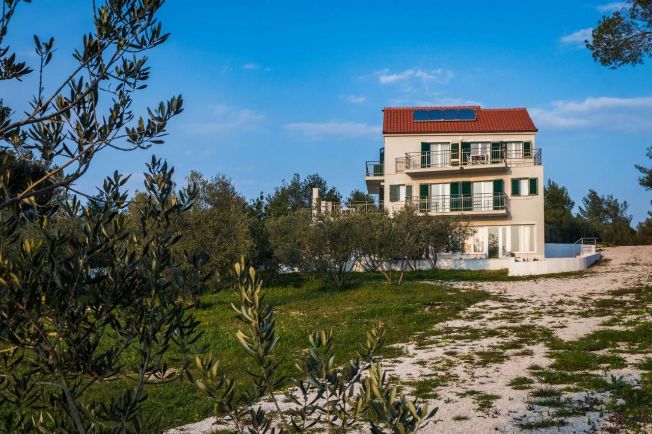Bijaka Villas&Apartments Milna  Kültér fotó