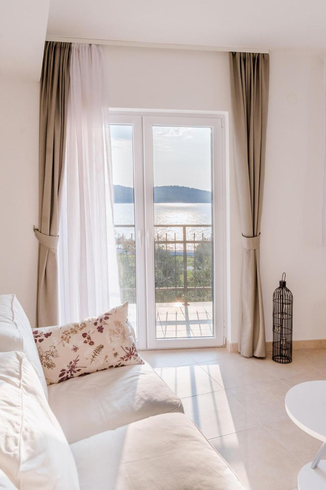 Bijaka Villas&Apartments Milna  Kültér fotó